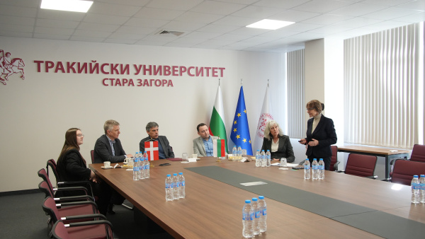 Посланикът на Дания посети Тракийския университет и обсъди сътрудничество в областта на зелената енергия и водородните технологии