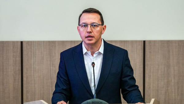 Новата Детска болница в Бургас от днес официално има управител