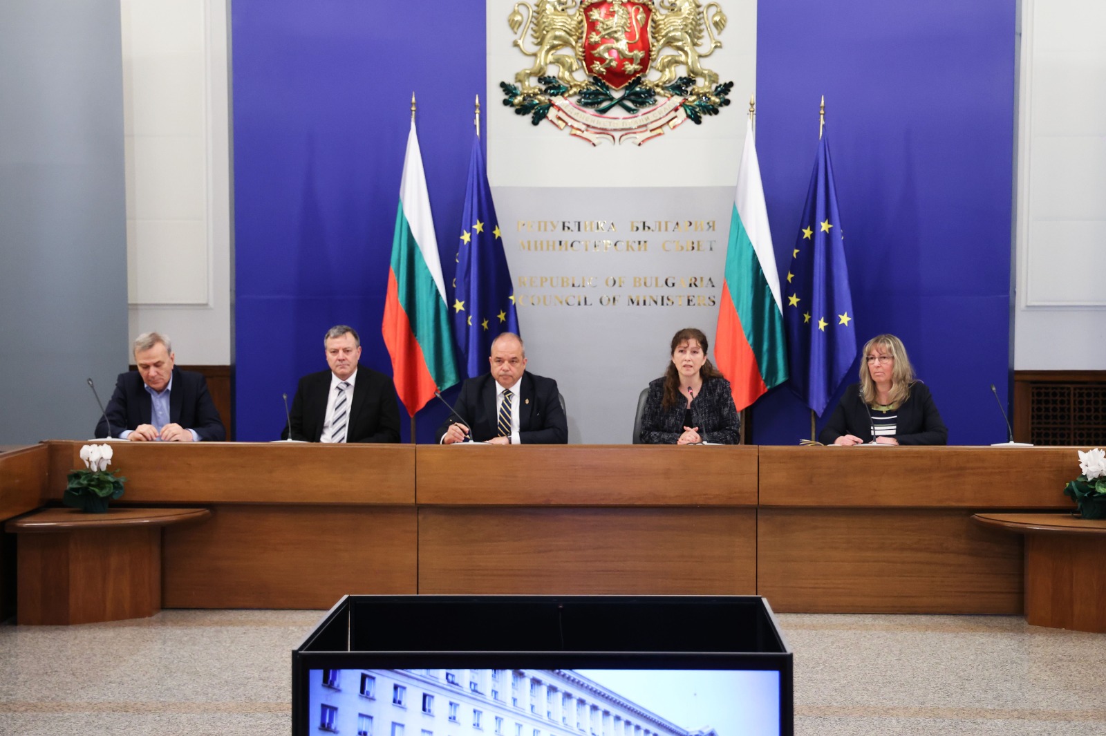 Ръст на сигналите срещу изборни нарушения отчитат от МВР,  126 сигнала са за купуване на гласове