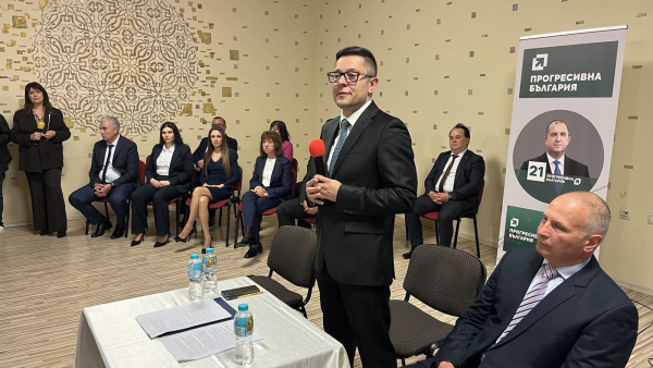 Прогресивна България  откри кампанията си в Стара Загора със заявка да събори корупционния модел