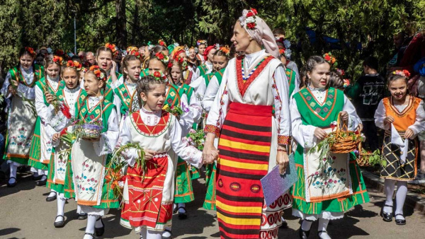 4 765 именици празнуват на Лазаровден и Цветница в Община Стара Загора