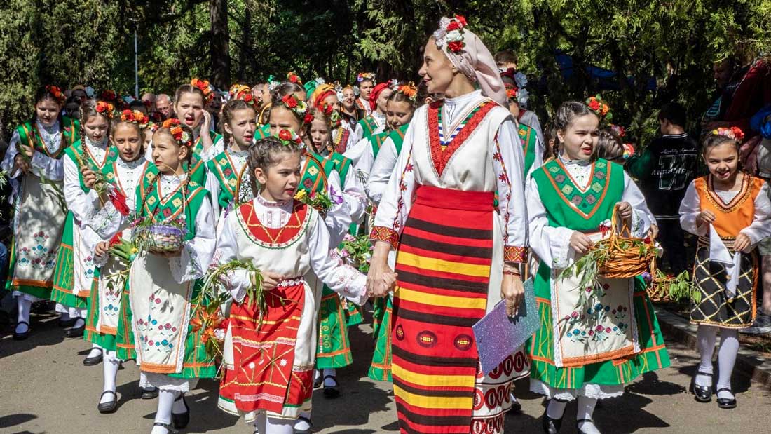 4 765 именици празнуват на Лазаровден и Цветница в Община Стара Загора