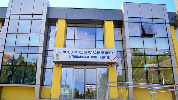 Образователен формат Успешни младежи поставя акцент върху осъзнатите избори на младите хора