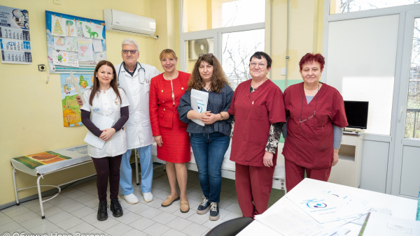 Кметът на Нова Загора поздрави хората, посветили се на най-хуманната мисия – грижата за човешкия живот и здраве