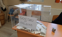 Изборният ден в Стара Загора започна спокойно, полицията обяви телефон за сигнали