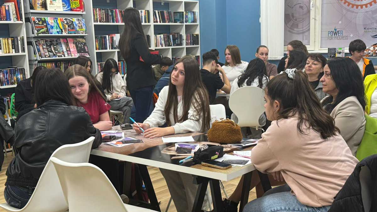 Ученици от Стара Загора в открита дискусия за психичното здраве