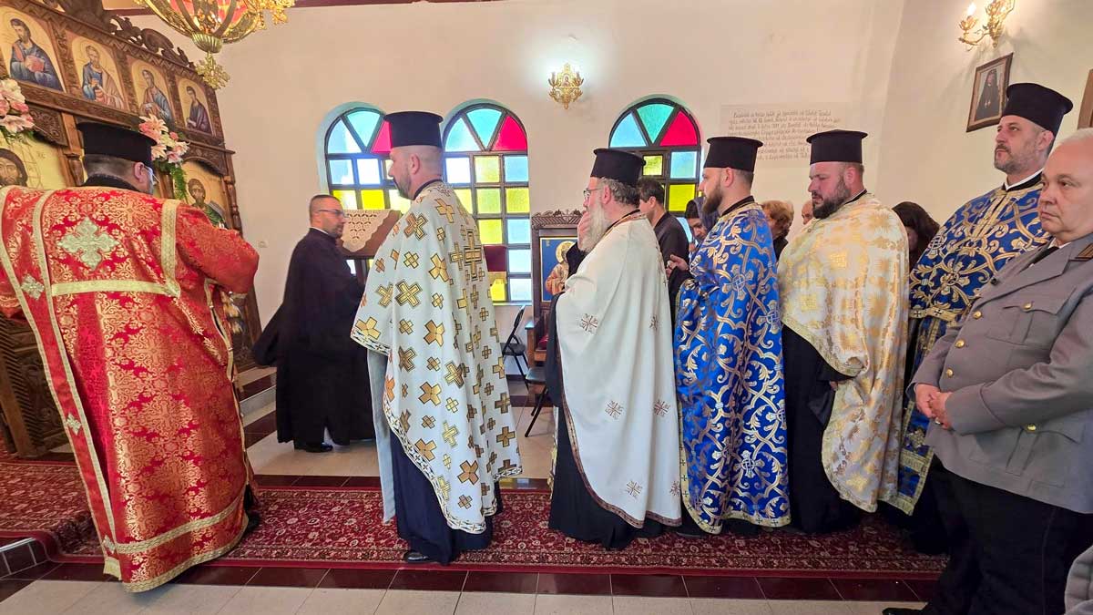 Посрещнаха мощите на Св. Георги в новозагорското село Нова махала