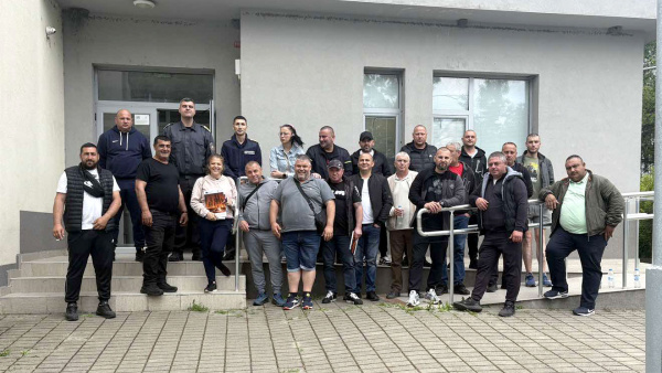 Югоизточно държавно предприятие организира обучения за борба срещу пожарите