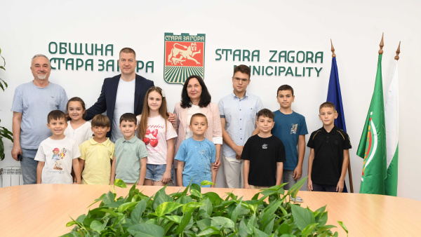 Стара Загора изпраща златните медалисти на финала на World Mathematics Invitational в Токио