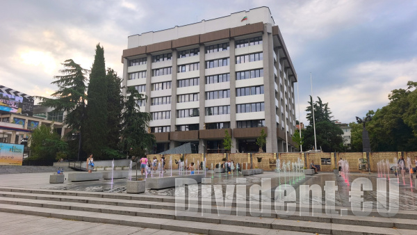 Община Стара Загора променя часовете за достъп в административната сграда  заради високите температури