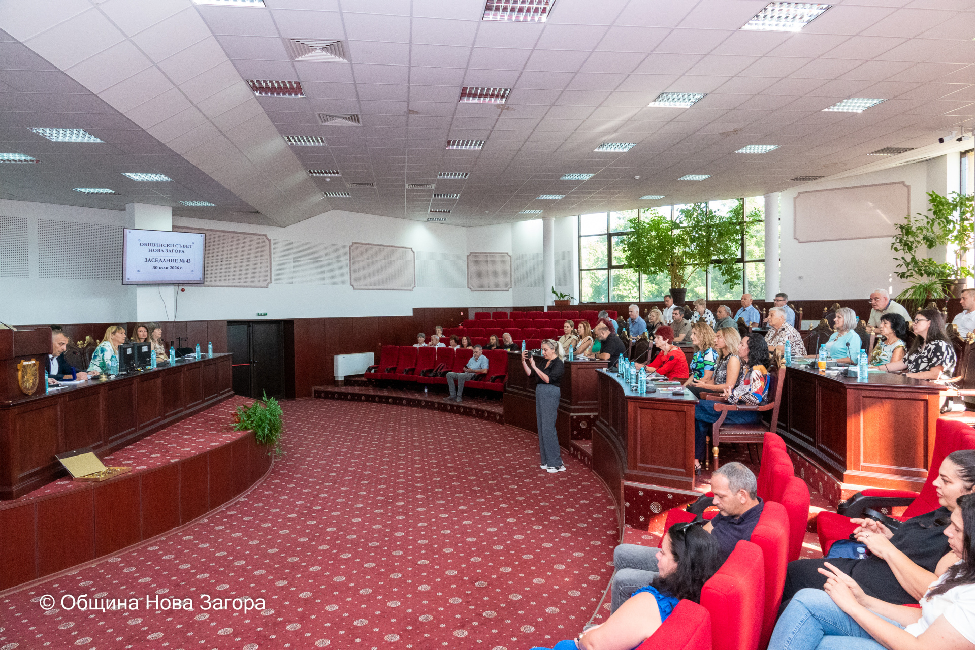 Общинският съвет на Нова Загора подкрепи продажба на три общински имота в подкрепа на местния бизнес