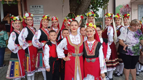 Старозагорското село Елхово кани жители и гости на Празник на гроздето