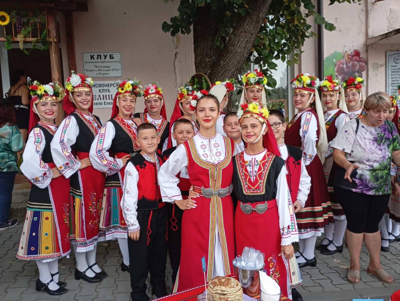 Старозагорското село Елхово кани жители и гости на Празник на гроздето