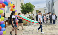 Първият учебен звънец отново събра децата на Нова Загора – на добър час през новата учебна година!