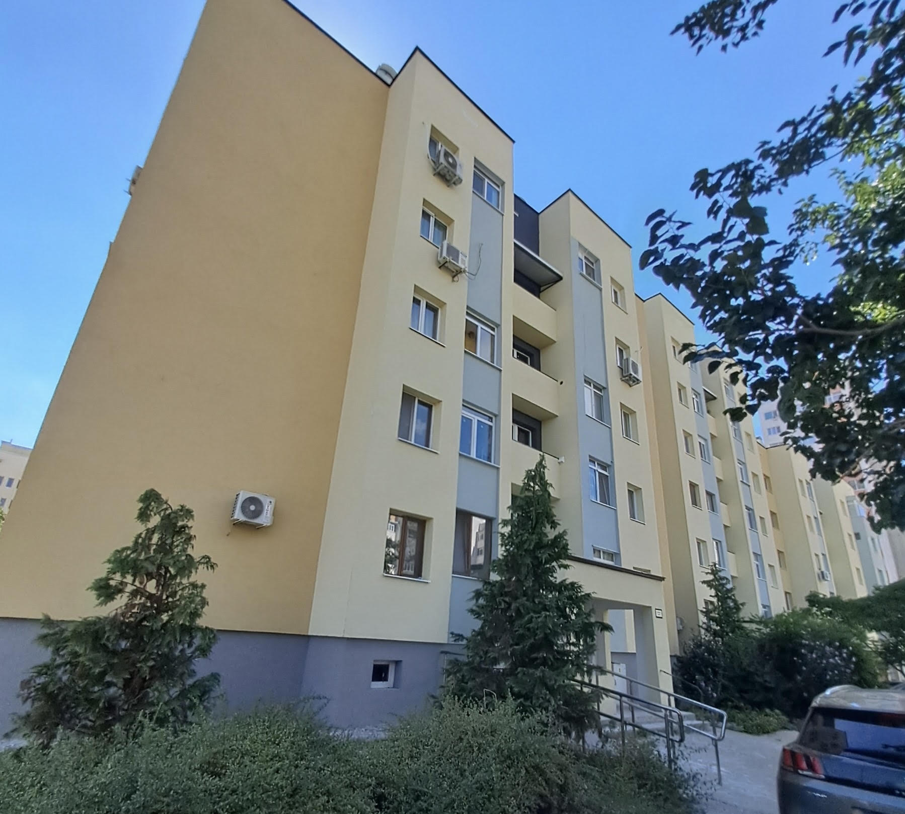 Още 23 блока с близо 770 семейства в Казанлък и Шипка ще бъдат санирани