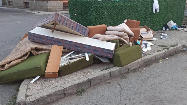 Общо 107 жители на Казанлък бяха глобени с 5600 евро за изхвърляне на отпадъци на нерегламентирани места