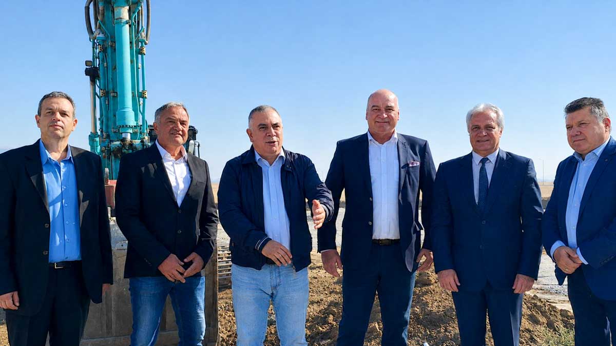 Строителна компания  Болид  направи първа копка на новата си база в Индустриален парк Сливен