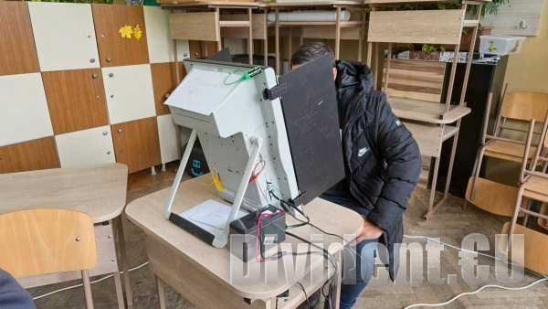 Избирателната активност стигна почти 17 в област Стара Загора към 16.00 часа