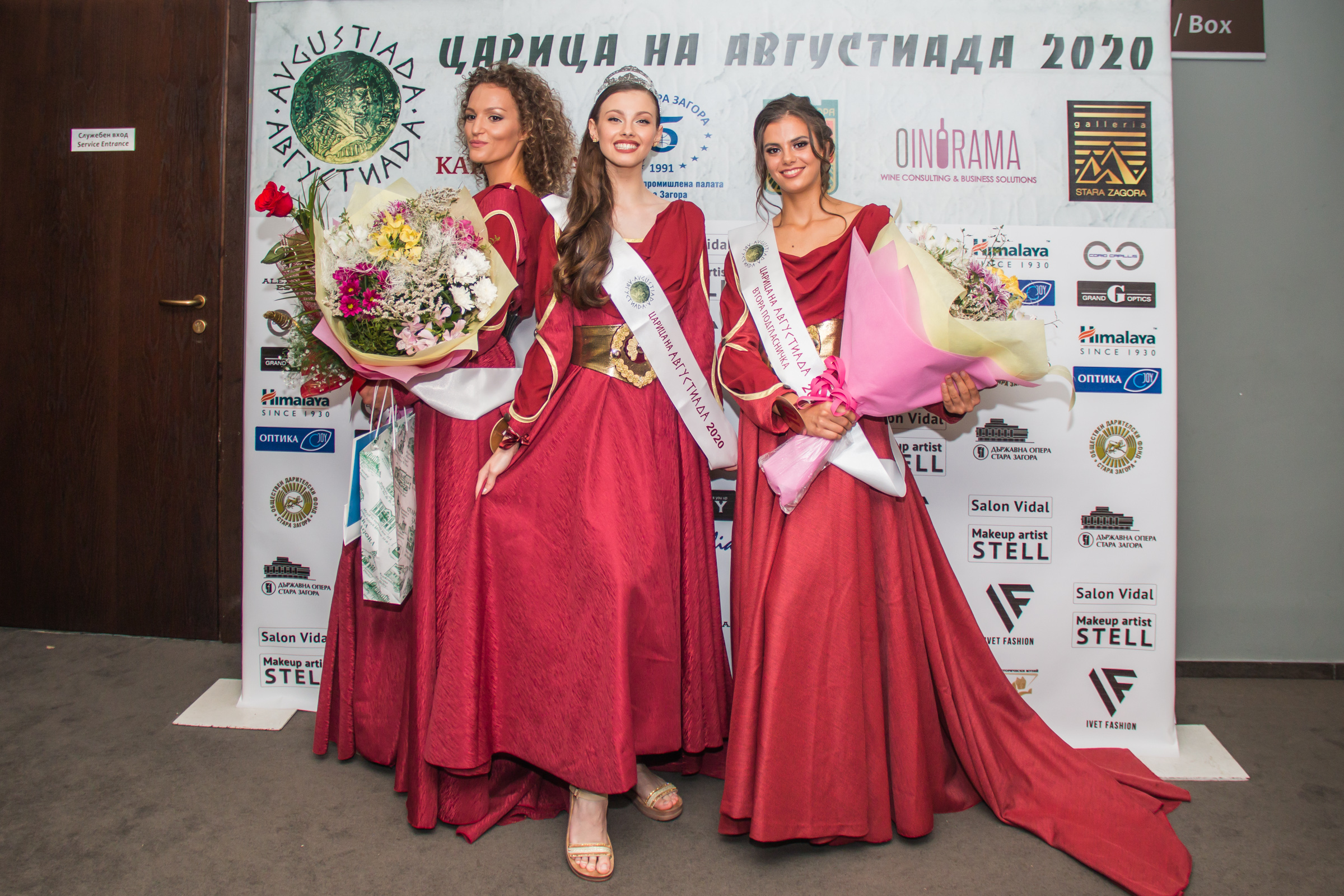 Промотират българското вино с клип с участието на Царица  Августиада