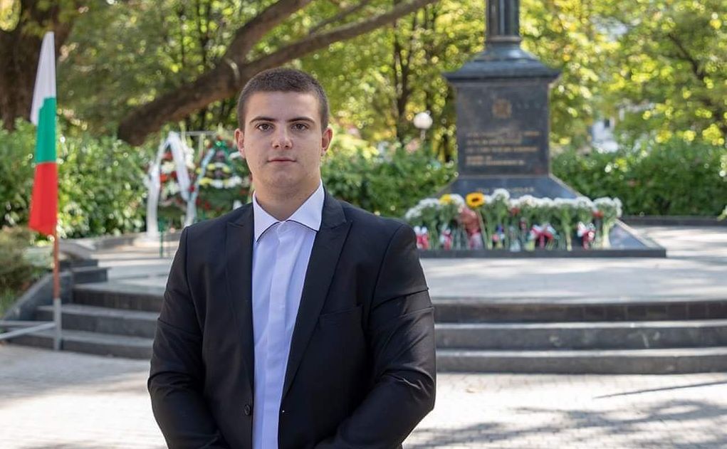 Най-младият общински съветник Никола Чакалов: Политиката се нуждае от млади хора