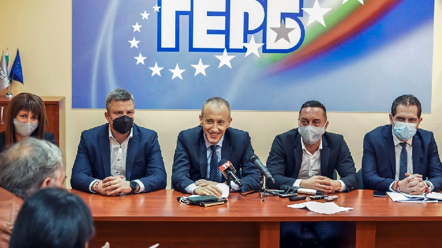 Двама министри - на образованието и икономиката,  водят листата на ГЕРБ в Стара Загора