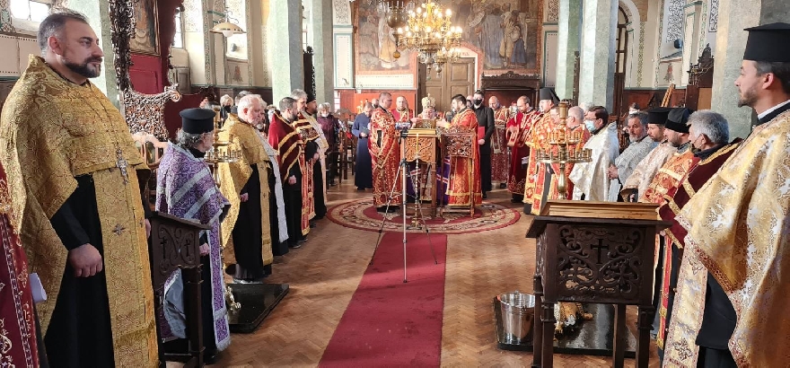 Молебен за България отслужи Старозагорският митрополит Киприан
