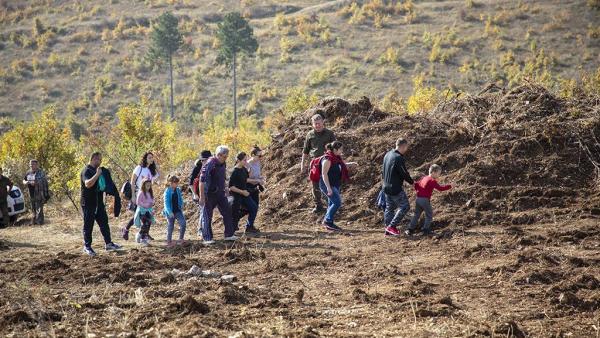 Старозагорци залесяват 10 000 фиданки на 20 март