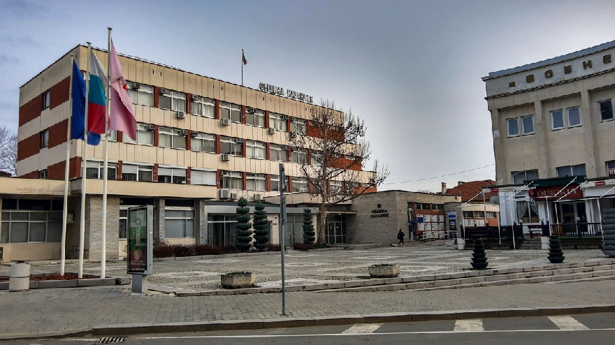 Отварят мобилен пункт за ваксинация в Казанлък
