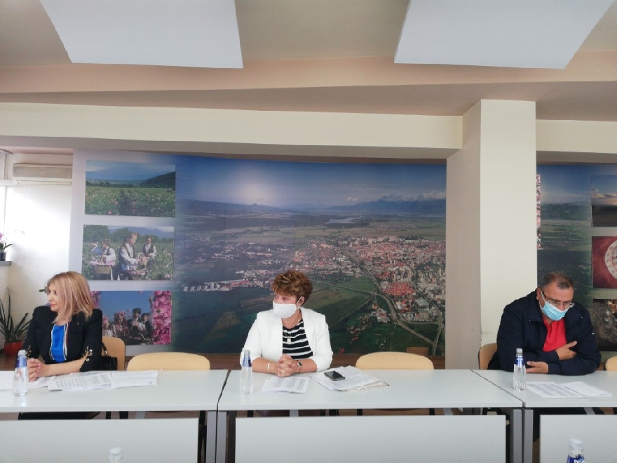 Кметът на Казанлък  проведе консултации за състава на секционните избирателни комисии