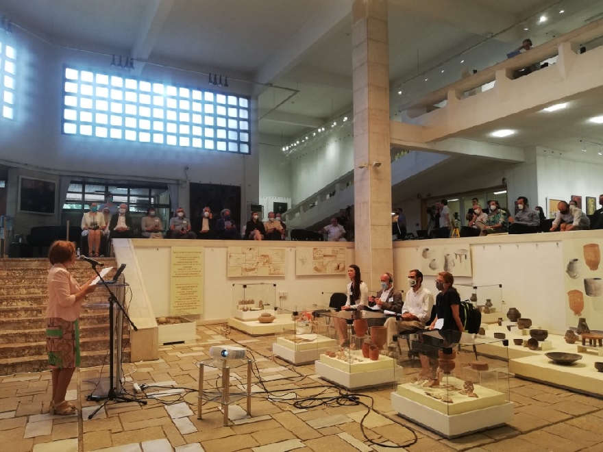 Научна конференция за паметника на Бузлуджа събра в Казанлък учени от цял свят