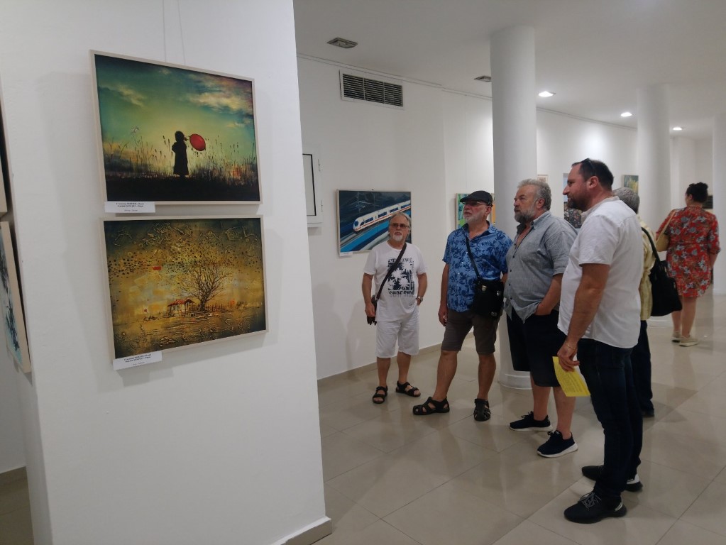 Художествена галерия Христо Цокев гостува на Казанлък със своя изложба