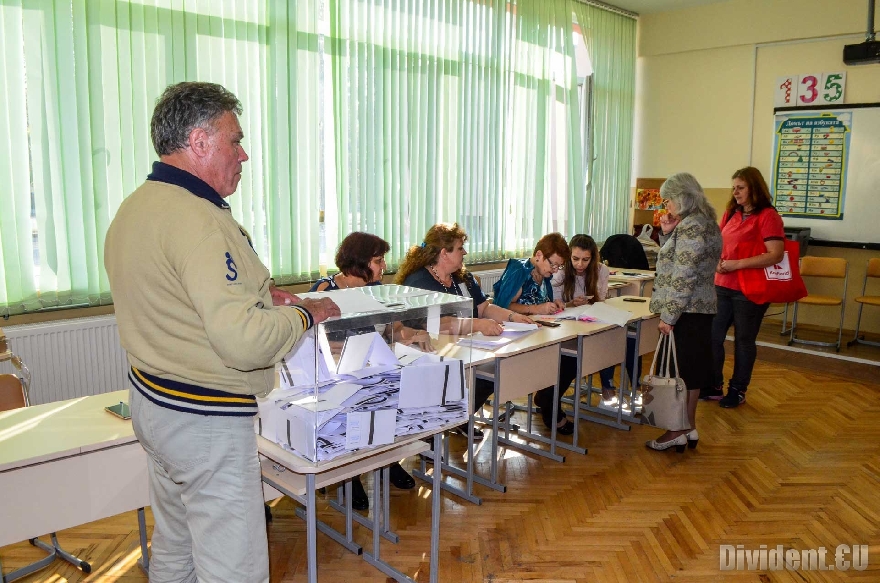 43 процента достигна избирателната активност в Стара Загора към 17,30 часа
