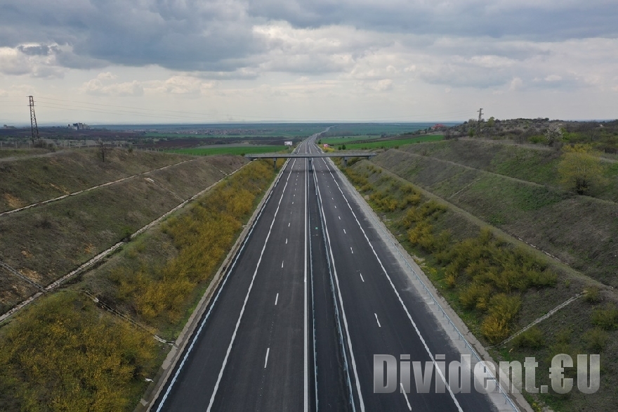 Ограничават движението в отсечка на АМ Тракия заради ремонт на ж.п. надлез