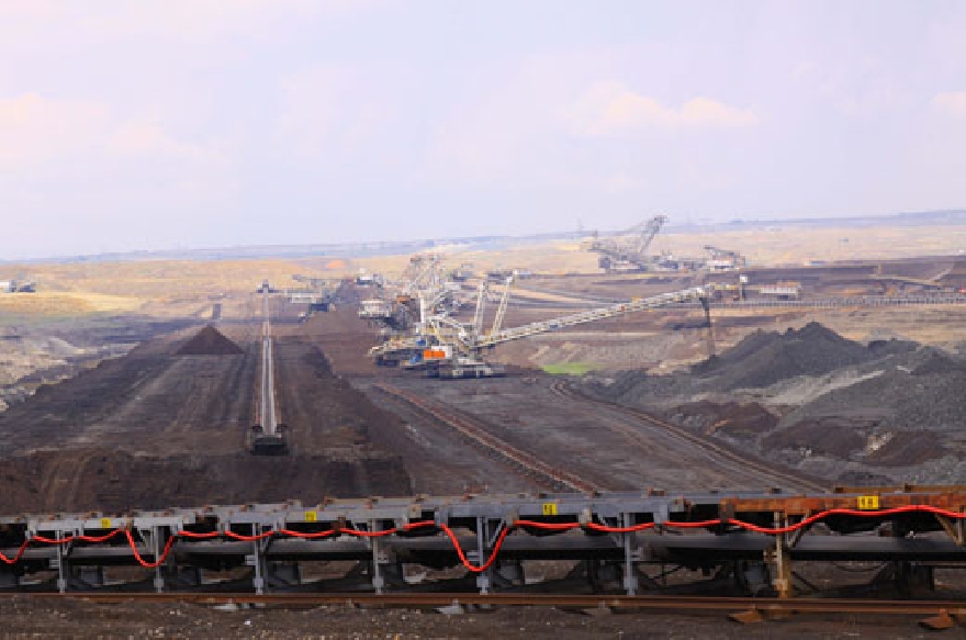 Франс Тимерманс: Дали е приемливо мините да затворят 2040 г. ще кажем, след като видим Плана