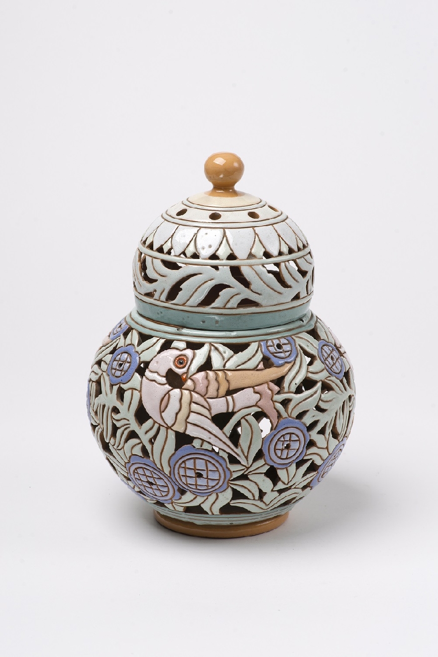 Изложба, посветена на магията на керамиката откриват в Казанлък