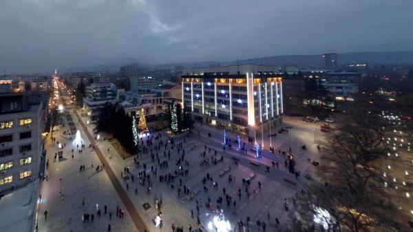 Стара Загора засиява в коледна премяна