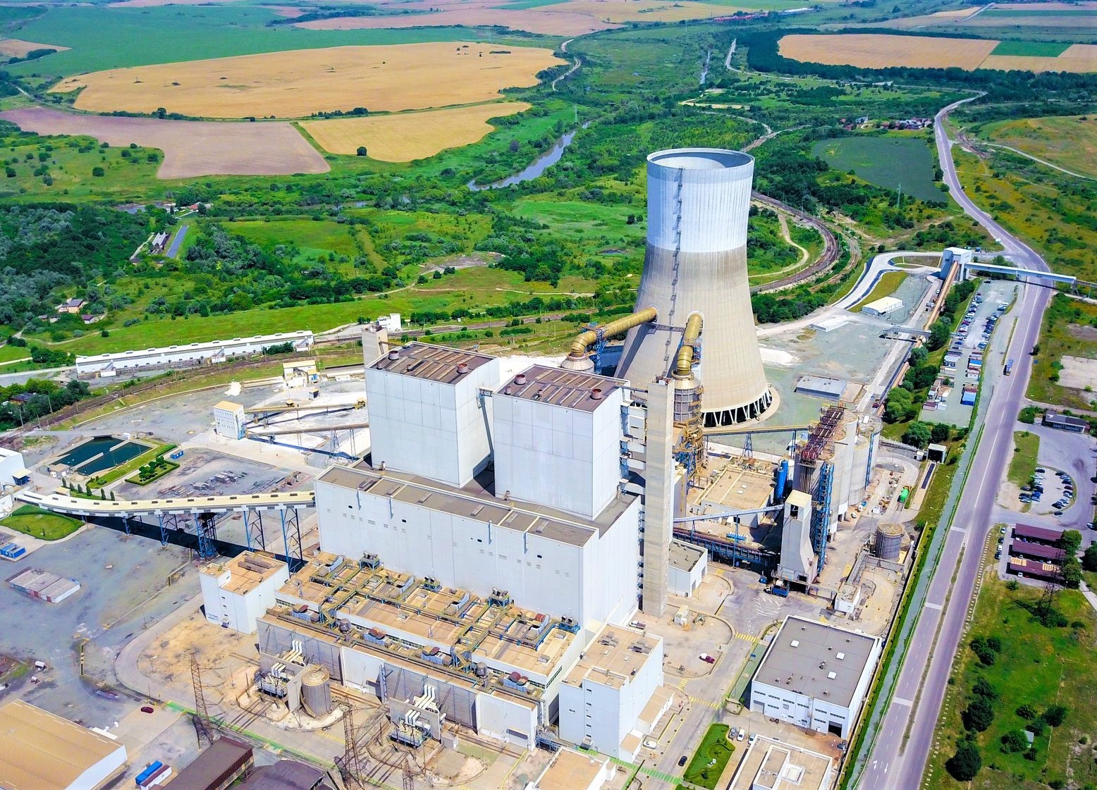 Рекордно производство на електроенергия от 3,3 млн. МWh отчете ТЕЦ AES Гълъбово