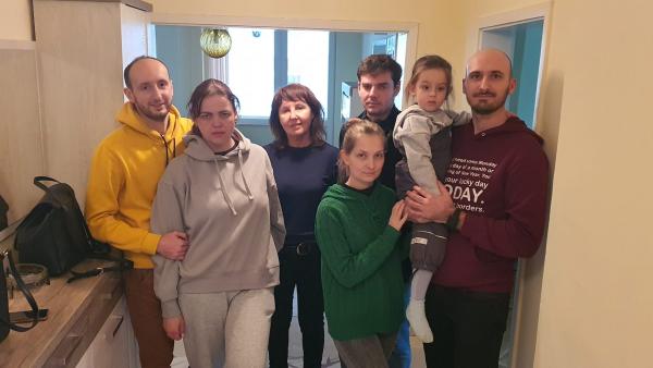 Лекарско семейство от Стара Загора приюти украинци в личния си апартамент