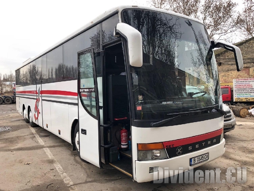 Старозагорец превозва с автобуси бягащи от войната в Украйна