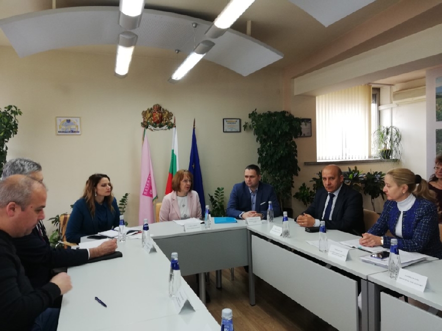 Първа среща  между Министерство на туризма и район Долината на розите се проведе в Казанлък