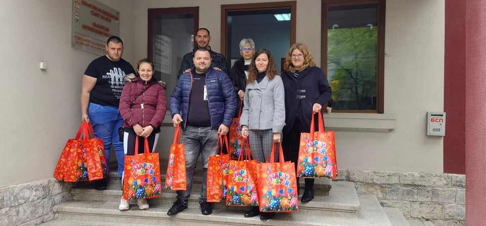 БСП - Стара Загора подпомогна социално слаби хора с инициативата Солидарен Великден
