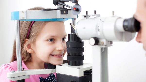 Започват безплатни очни прегледи в детските градини на Казанлък