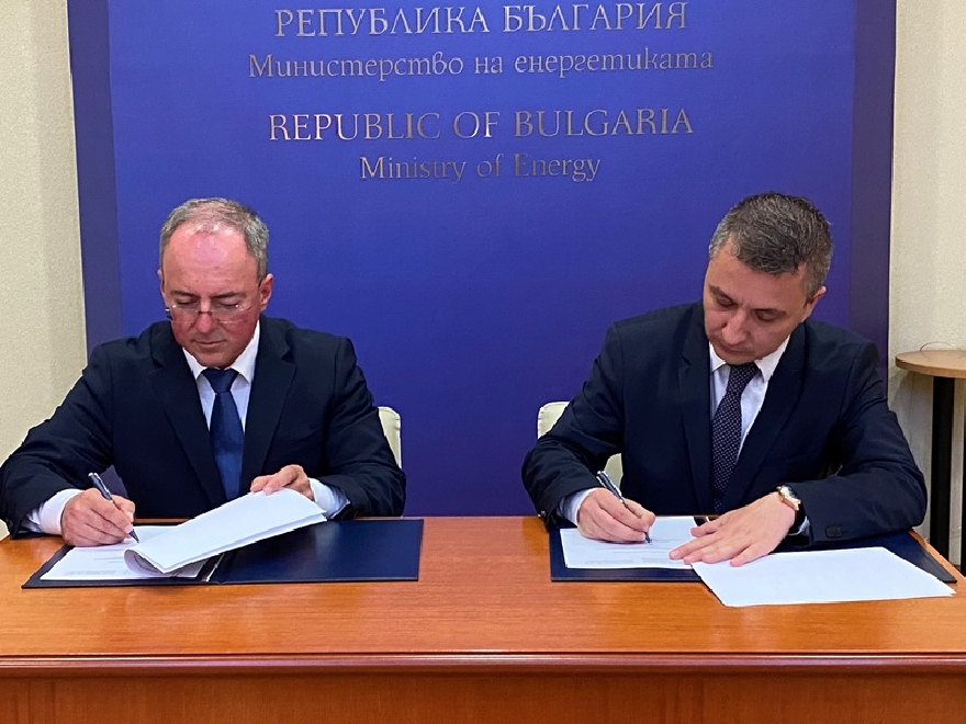 Министерство на енергетиката подписа меморандум за сътрудничество с КонтурГлобал Марица Изток 3