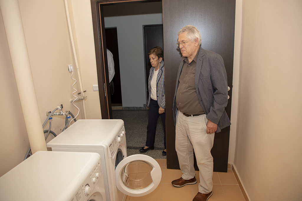 Старозагорска фирма с дарение за социалните жилища в града
