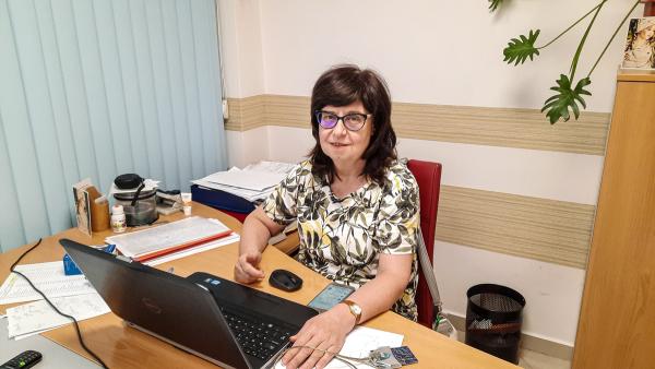 Теодора Вълчева, Информат ООД: Не е време за обществени поръчки