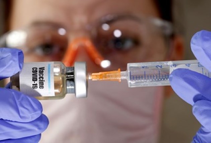 МЗ препоръчва втора бустерна доза ваксина за имунизираните с Janssen