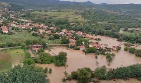 Община Казанлък изпраща помощ на бедстващото село Слатина