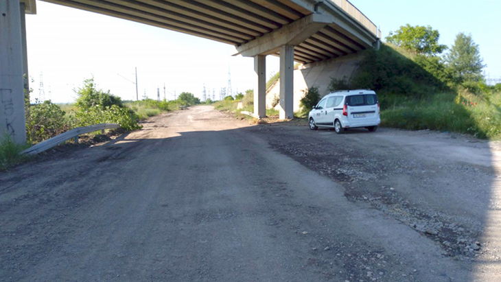 Приемат оферти за основен ремонт на близо 60 км третокласни пътища в Старозагорско