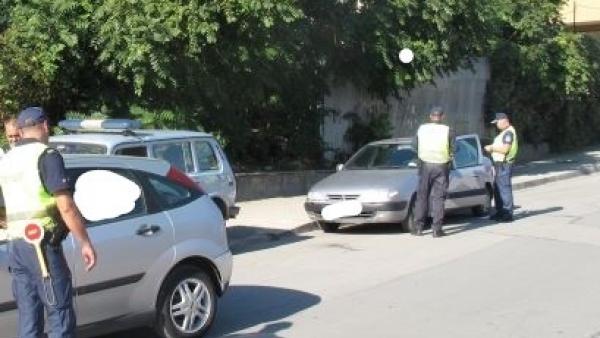 Полицейска операция в Стара Загора по 4 сигнала за купуване на гласове