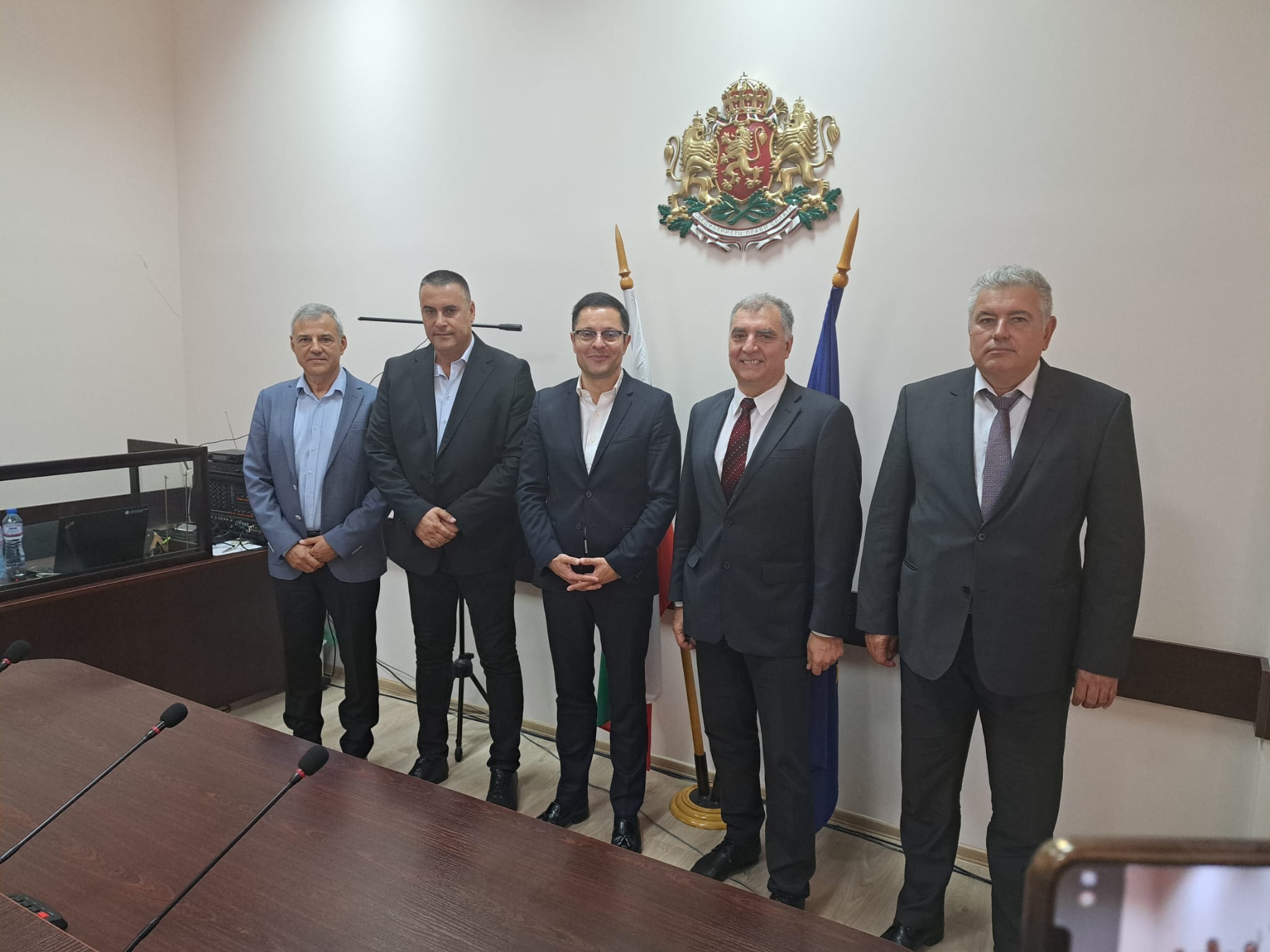 Над 20 областни управители се включиха в мобилната приемна на министъра на иновациите